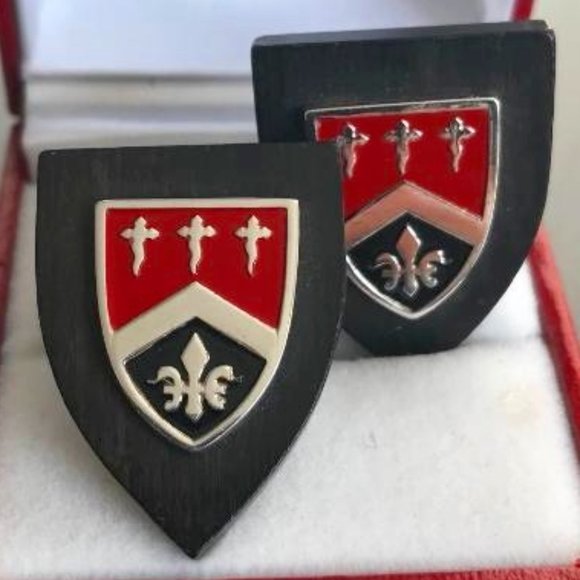 Swank Wood Base Shield & Crest Cuff Links - Picture 1 of 7
